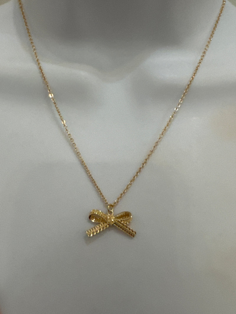Bow Necklace