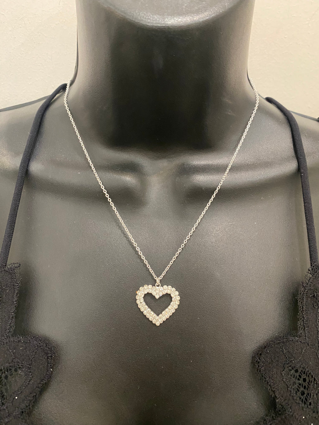 Heart Pendant Necklace in Silver