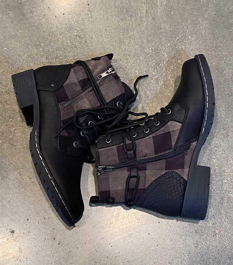 Combat Boot With Plaid