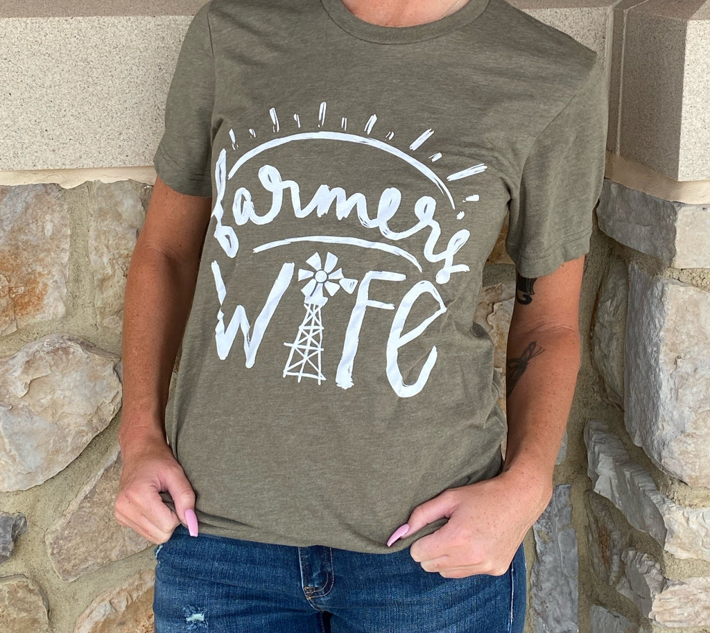 Farmers Wife T-shirt in Olive